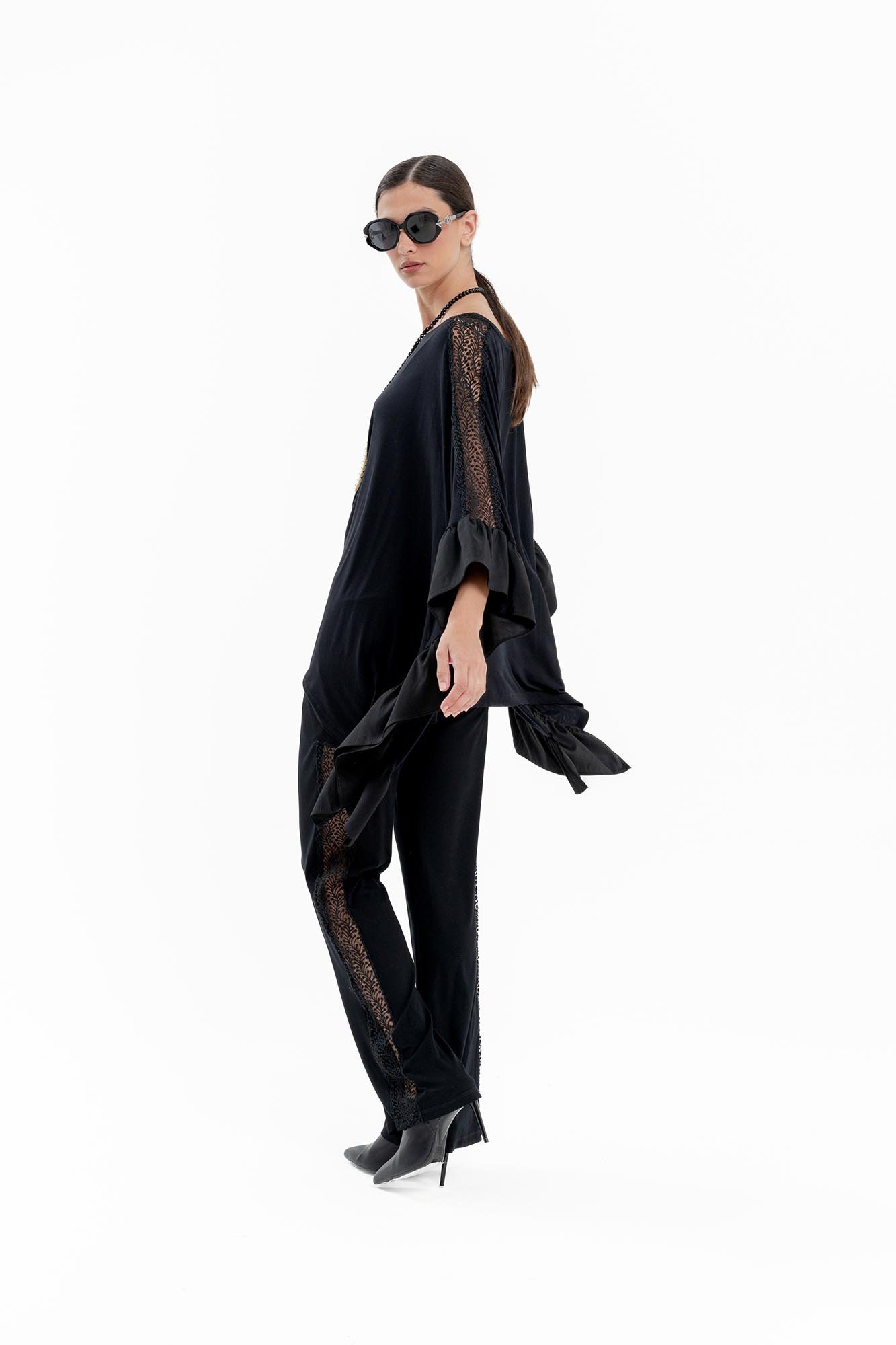 PANTALON PUNTILLAS